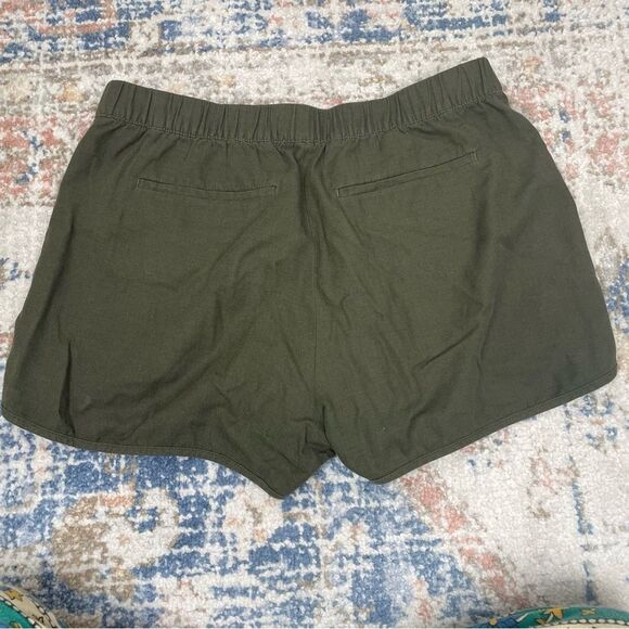 Madewell Shorts Womens Allways Pull-On Shorts in Green Size Small - Picture 4 of 9